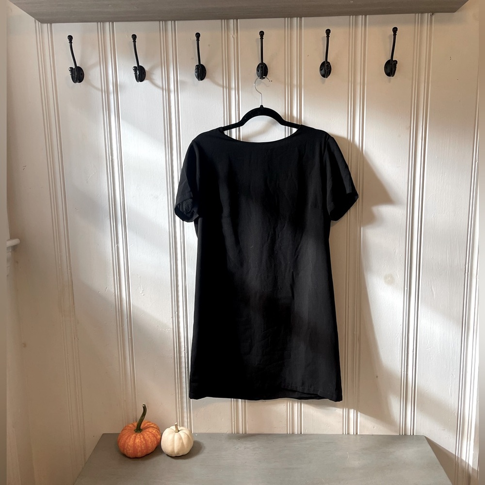 Lulus-Black Short Sleeve Dress with Gold Zipper